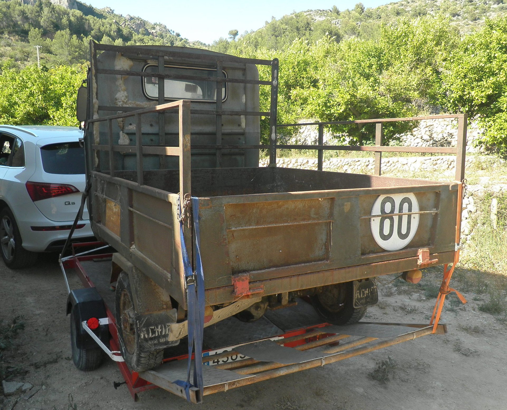 slideshow image